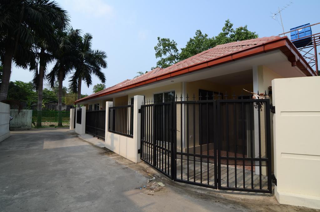 Vista Residence Yangon Exterior foto